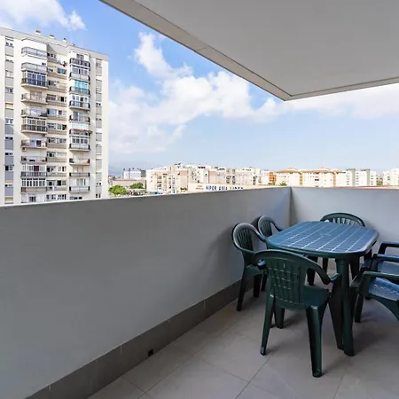 Guestready - Sunny Seaside Escape In Apartment